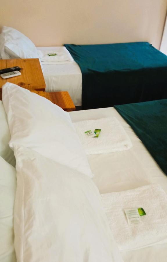 Hotel Recanto Verde Teresina de Goias ภายนอก รูปภาพ