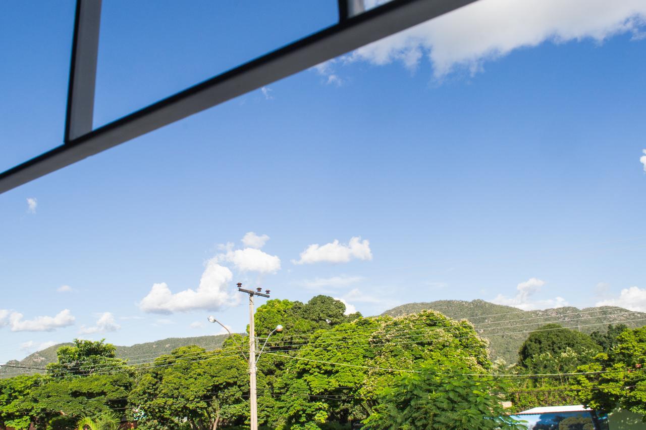 Hotel Recanto Verde Teresina de Goias ภายนอก รูปภาพ