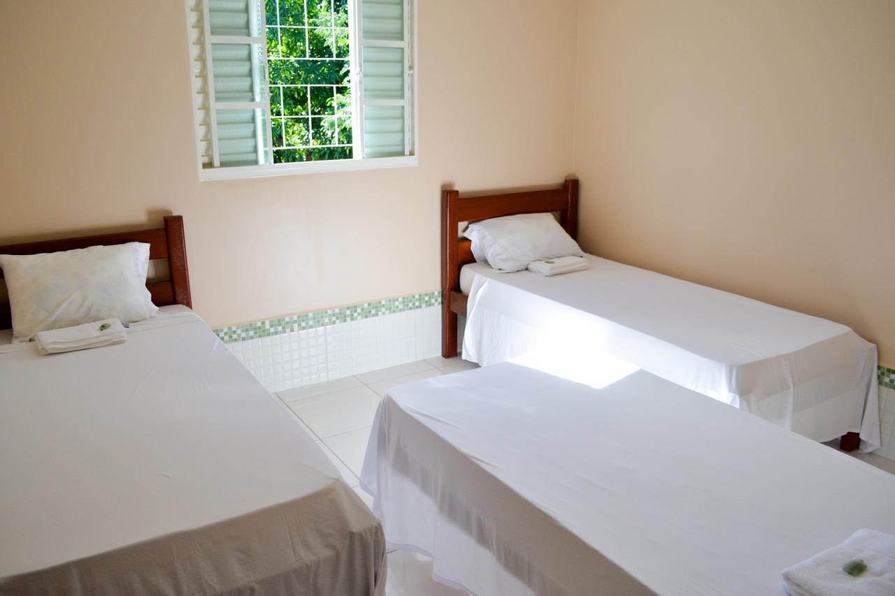 Hotel Recanto Verde Teresina de Goias ภายนอก รูปภาพ